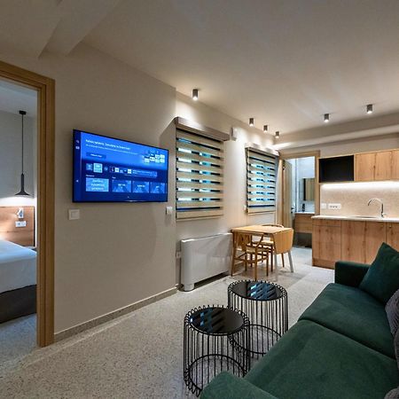 Asklipiou Cube - Kalamata Mediterranean Suites Esterno foto