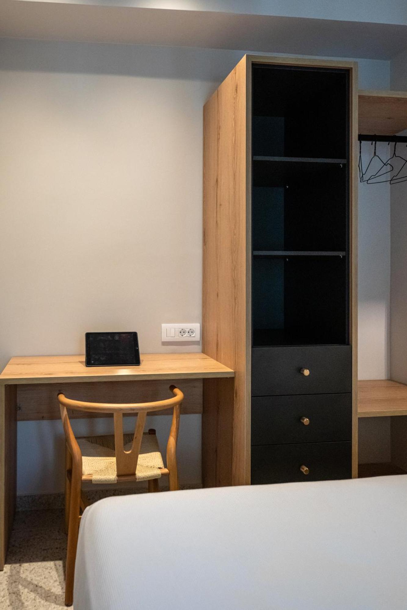 Asklipiou Cube - Kalamata Mediterranean Suites Esterno foto