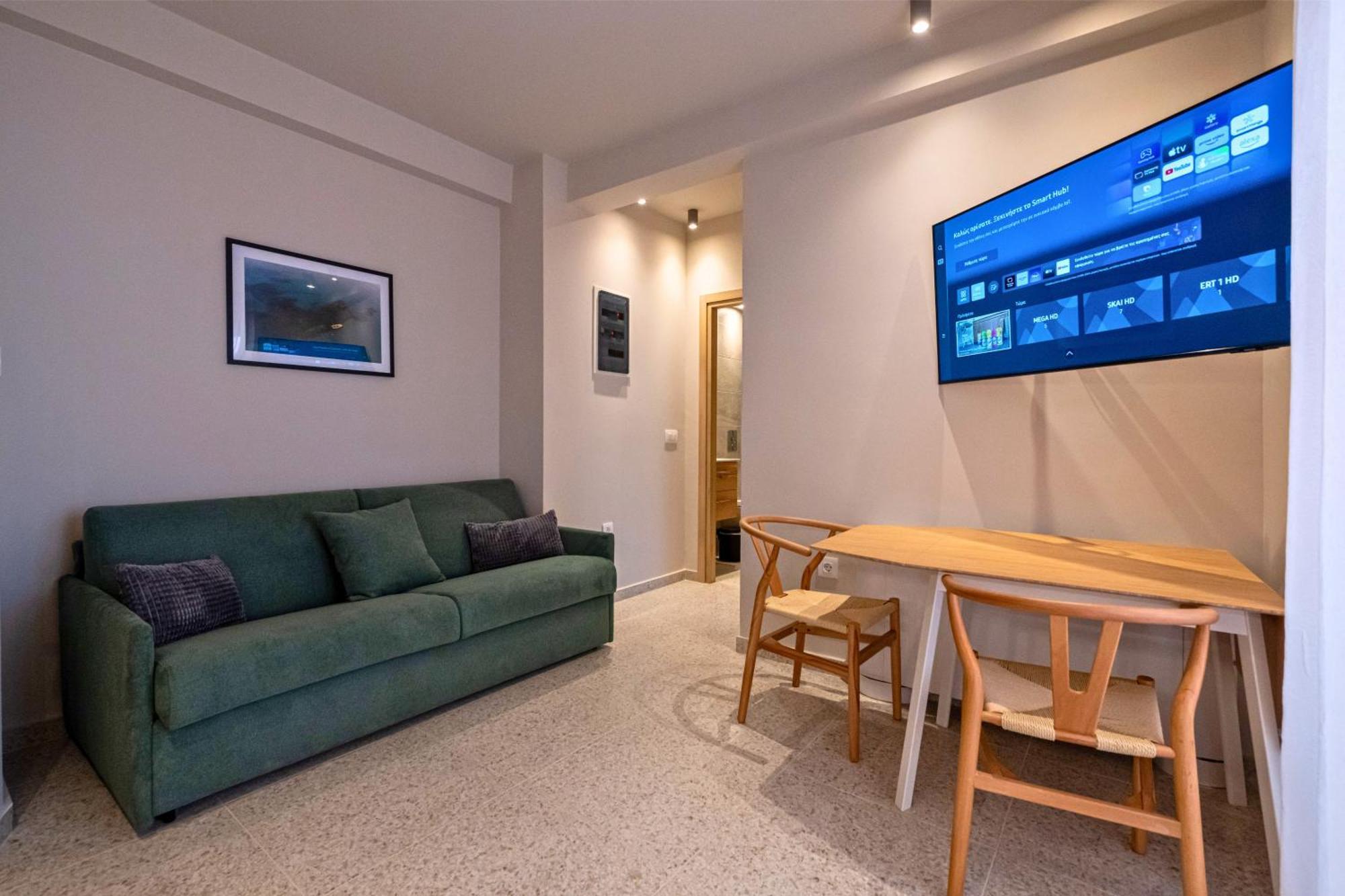 Asklipiou Cube - Kalamata Mediterranean Suites Esterno foto