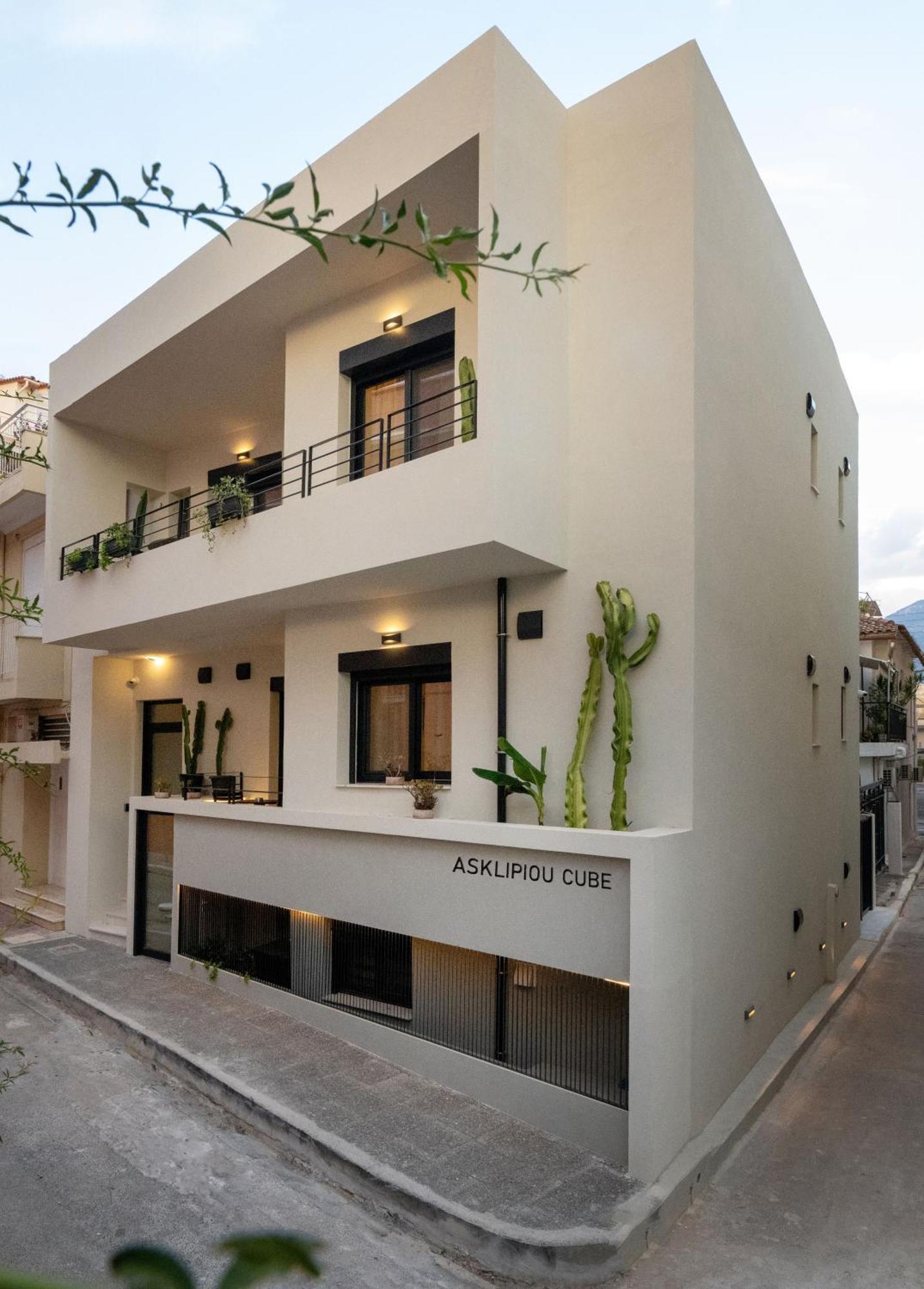 Asklipiou Cube - Kalamata Mediterranean Suites Esterno foto